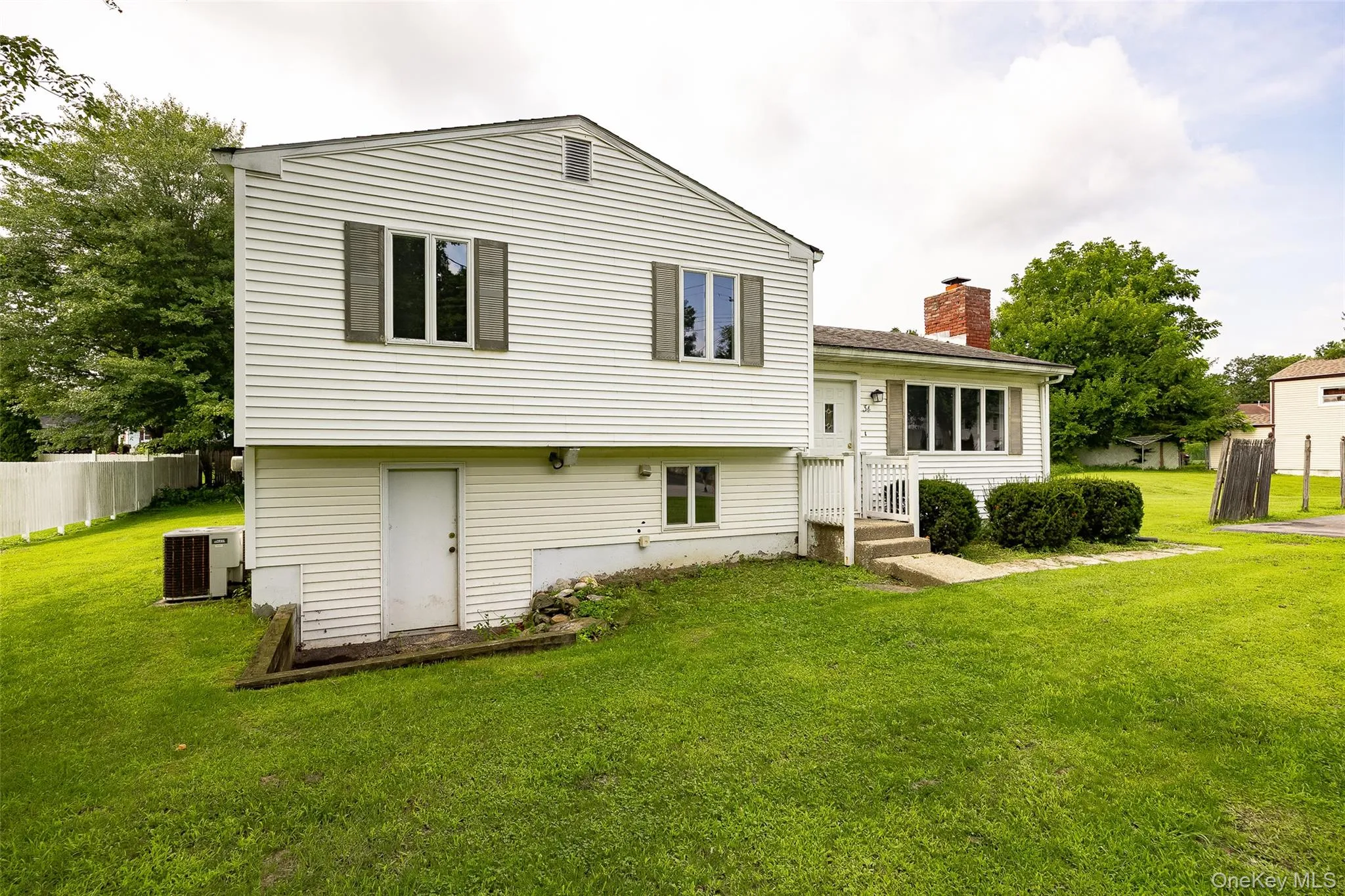 34 Riverview Drive, Fishkill, NY, 3 Bedrooms Bedrooms, 9 Rooms Rooms,2 BathroomsBathrooms,Residential,For Rent,Riverview,0,1036602 34 Riverview Drive, Fishkill, NY, 3 Bedrooms Bedrooms, 9 Rooms Rooms,2 BathroomsBathrooms,Residential,For Rent,Riverview,0,1036602
