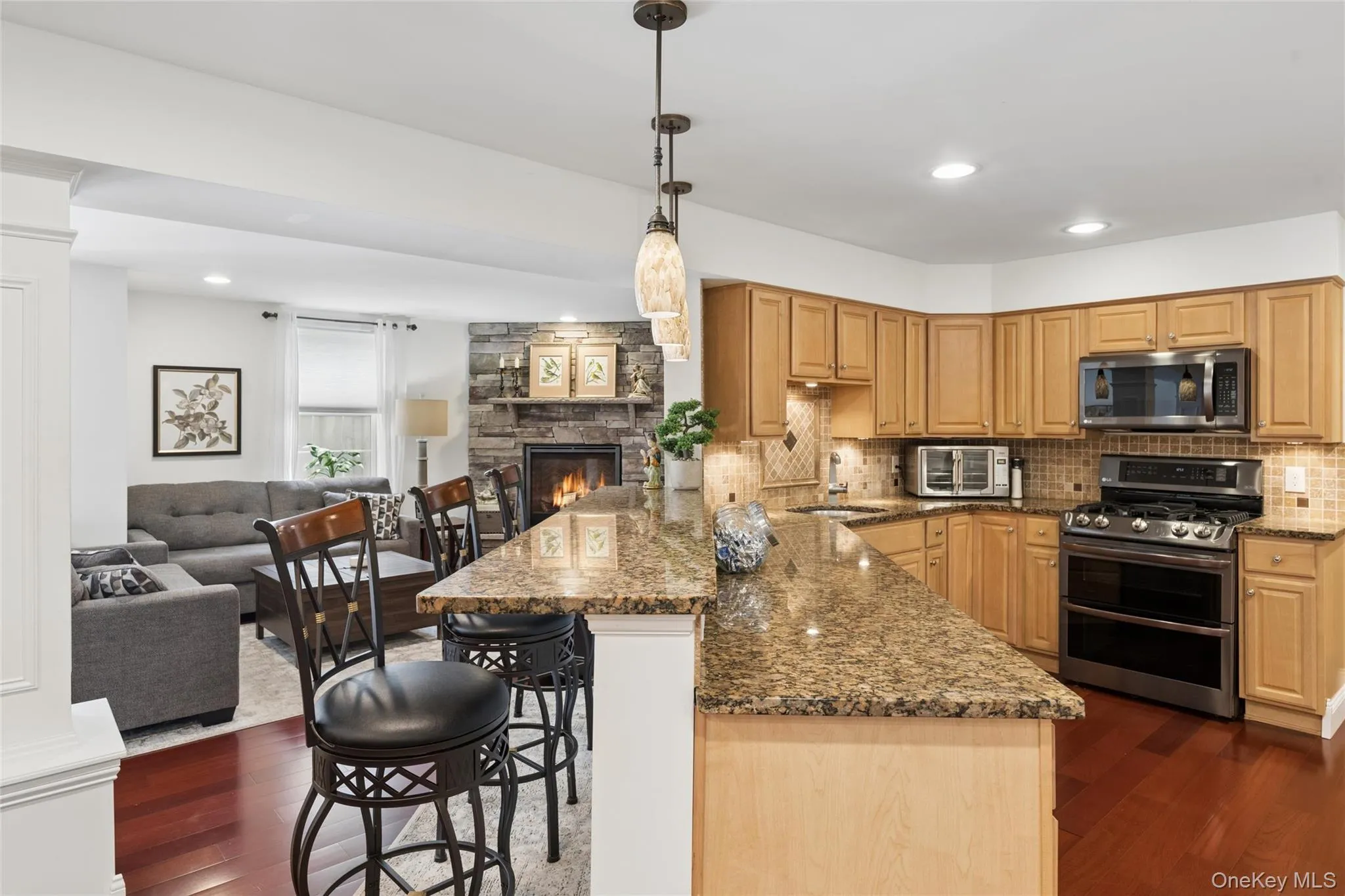 80 Alfred Avenue, Riverhead, NY, 5 Bedrooms Bedrooms, 10 Rooms Rooms,4 BathroomsBathrooms,Residential,For Rent,Alfred,0,1036603 80 Alfred Avenue, Riverhead, NY, 5 Bedrooms Bedrooms, 10 Rooms Rooms,4 BathroomsBathrooms,Residential,For Rent,Alfred,0,1036603