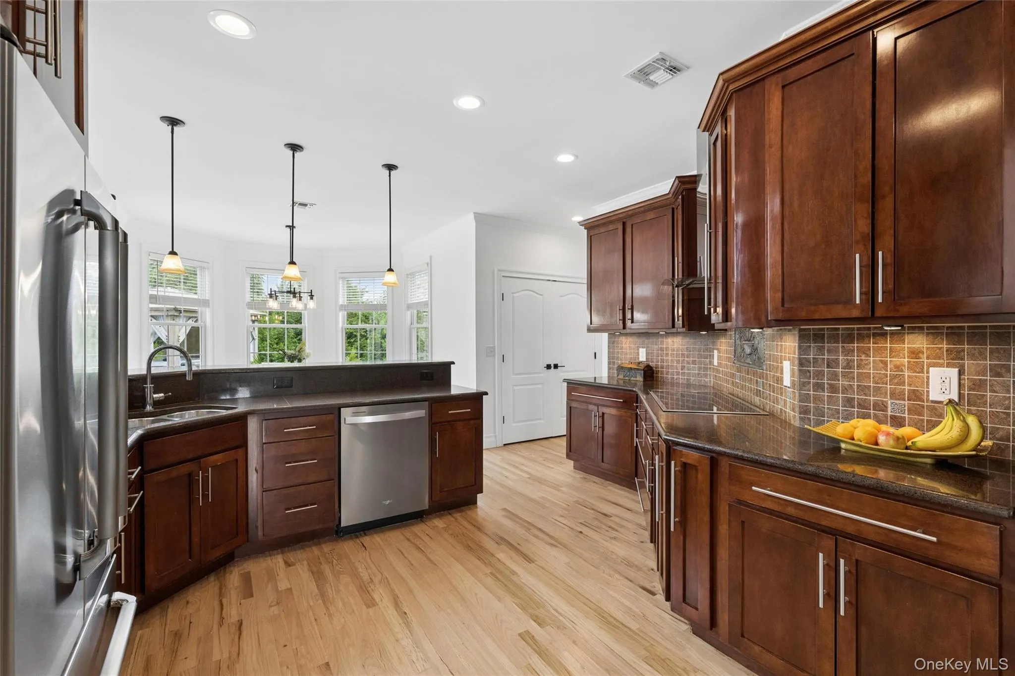 80 Alfred Avenue, Riverhead, NY, 5 Bedrooms Bedrooms, 10 Rooms Rooms,4 BathroomsBathrooms,Residential,For Rent,Alfred,0,1036603 80 Alfred Avenue, Riverhead, NY, 5 Bedrooms Bedrooms, 10 Rooms Rooms,4 BathroomsBathrooms,Residential,For Rent,Alfred,0,1036603