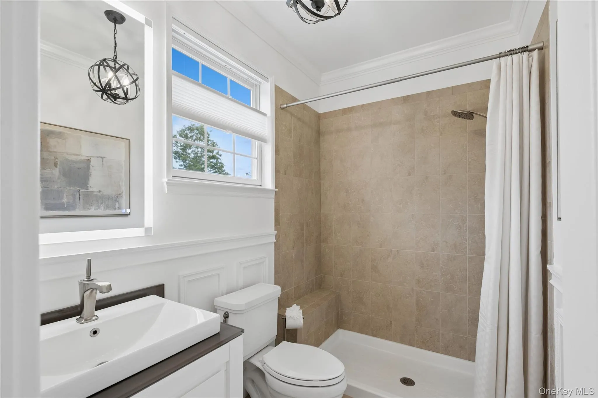 First floor full bath next to bonus room First floor full bath next to bonus room