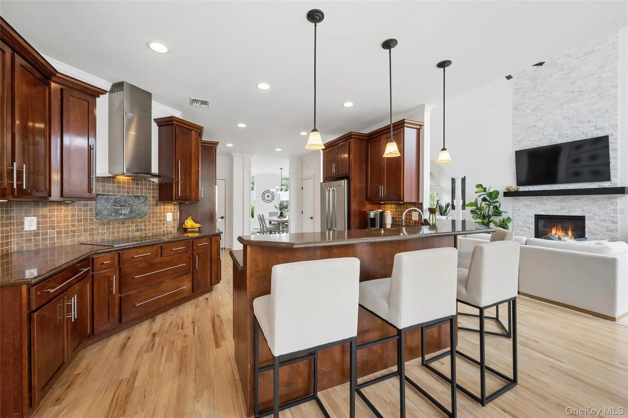 80 Alfred Avenue, Riverhead, NY, 5 Bedrooms Bedrooms, 10 Rooms Rooms,4 BathroomsBathrooms,Residential,For Rent,Alfred,0,1036603 80 Alfred Avenue, Riverhead, NY, 5 Bedrooms Bedrooms, 10 Rooms Rooms,4 BathroomsBathrooms,Residential,For Rent,Alfred,0,1036603