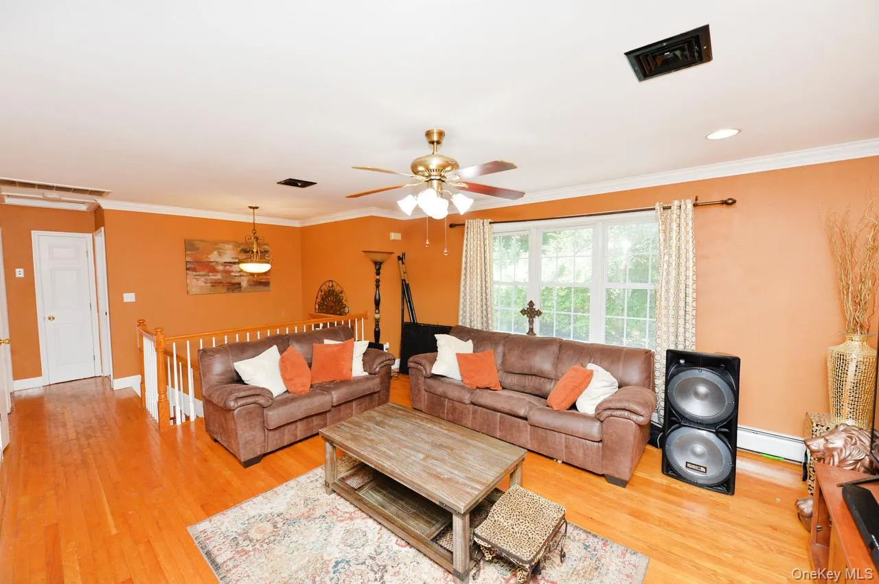 19 Dowd Street, Haverstraw, NY, 5 Bedrooms Bedrooms, 9 Rooms Rooms,3 BathroomsBathrooms,Residential,For Rent,Dowd,0,1036608 19 Dowd Street, Haverstraw, NY, 5 Bedrooms Bedrooms, 9 Rooms Rooms,3 BathroomsBathrooms,Residential,For Rent,Dowd,0,1036608