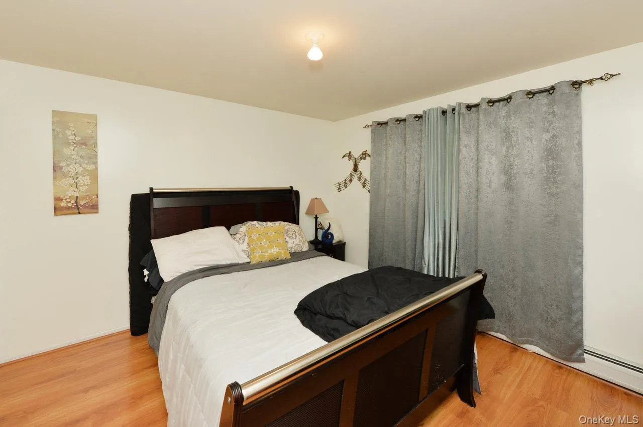 19 Dowd Street, Haverstraw, NY, 5 Bedrooms Bedrooms, 9 Rooms Rooms,3 BathroomsBathrooms,Residential,For Rent,Dowd,0,1036608 19 Dowd Street, Haverstraw, NY, 5 Bedrooms Bedrooms, 9 Rooms Rooms,3 BathroomsBathrooms,Residential,For Rent,Dowd,0,1036608