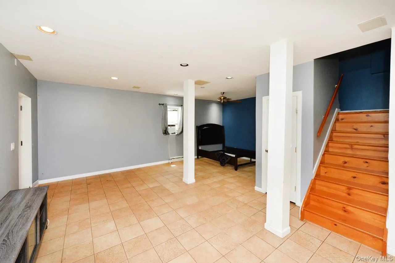 19 Dowd Street, Haverstraw, NY, 5 Bedrooms Bedrooms, 9 Rooms Rooms,3 BathroomsBathrooms,Residential,For Rent,Dowd,0,1036608 19 Dowd Street, Haverstraw, NY, 5 Bedrooms Bedrooms, 9 Rooms Rooms,3 BathroomsBathrooms,Residential,For Rent,Dowd,0,1036608