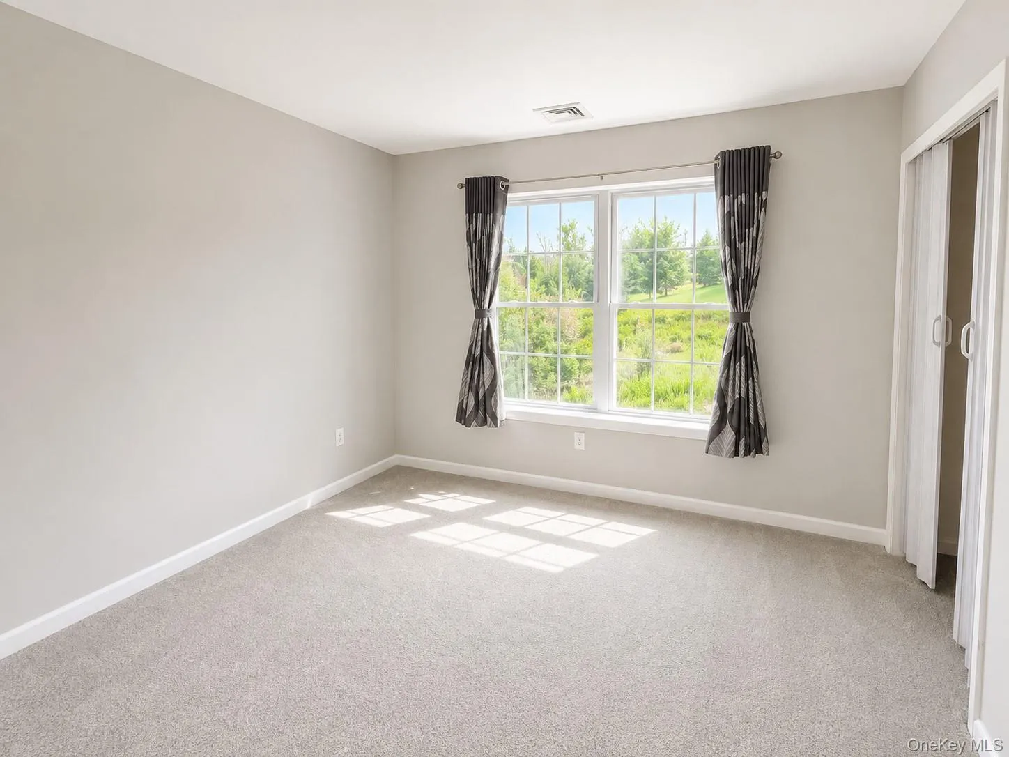 18 Kile Farm Road, Fallsburg, NY, 4 Bedrooms Bedrooms, 8 Rooms Rooms,2 BathroomsBathrooms,Residential,For Rent,Kile Farm,0,1036609 18 Kile Farm Road, Fallsburg, NY, 4 Bedrooms Bedrooms, 8 Rooms Rooms,2 BathroomsBathrooms,Residential,For Rent,Kile Farm,0,1036609