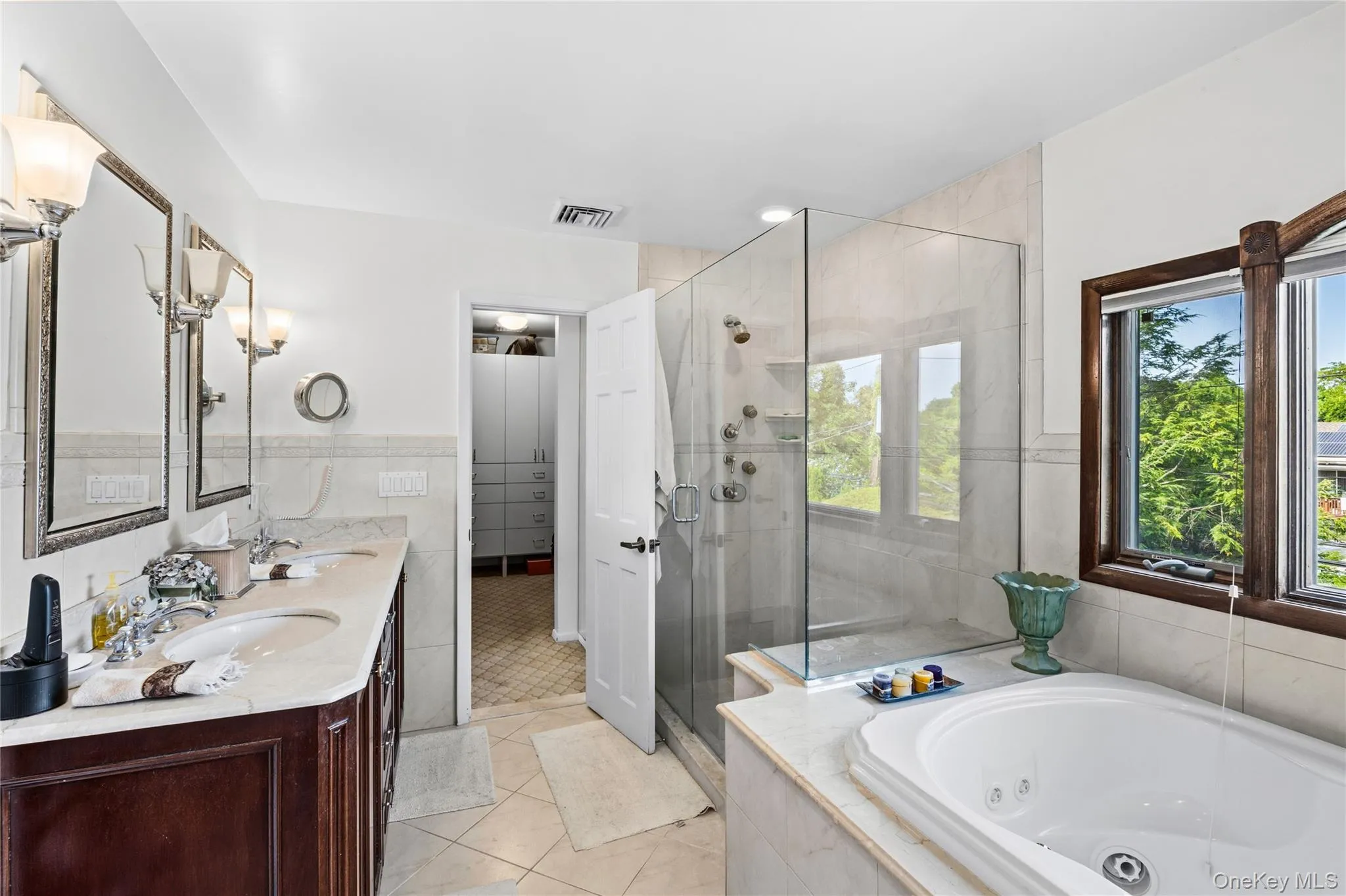 Primary Full Bath with Double Sinks Primary Full Bath with Double Sinks
