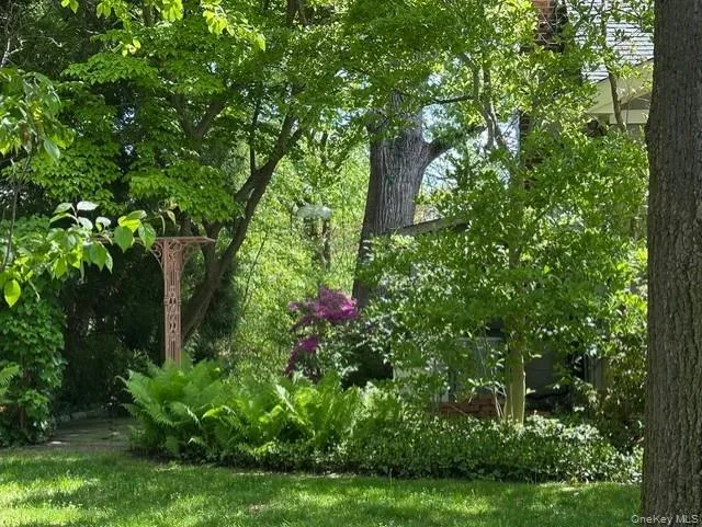 4 Dairy Drive, Glen Cove, NY, 4 Bedrooms Bedrooms, 9 Rooms Rooms,4 BathroomsBathrooms,Residential,For Rent,Dairy,0,1036614 4 Dairy Drive, Glen Cove, NY, 4 Bedrooms Bedrooms, 9 Rooms Rooms,4 BathroomsBathrooms,Residential,For Rent,Dairy,0,1036614