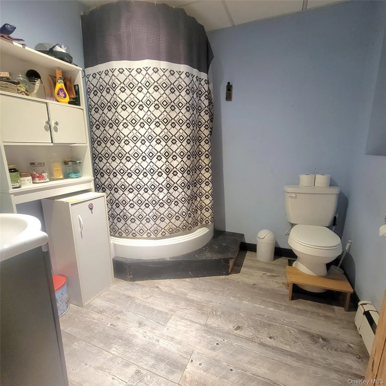 2nd Full Bathroom 2nd Full Bathroom