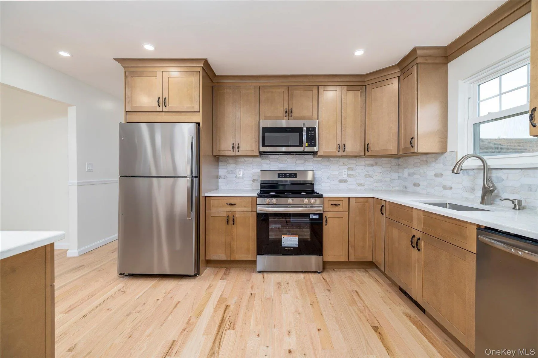 94 Centre Avenue, Hempstead, NY, 3 Bedrooms Bedrooms, 5 Rooms Rooms,1 BathroomBathrooms,Residential Lease,For Rent,Centre,0,1036617 94 Centre Avenue, Hempstead, NY, 3 Bedrooms Bedrooms, 5 Rooms Rooms,1 BathroomBathrooms,Residential Lease,For Rent,Centre,0,1036617