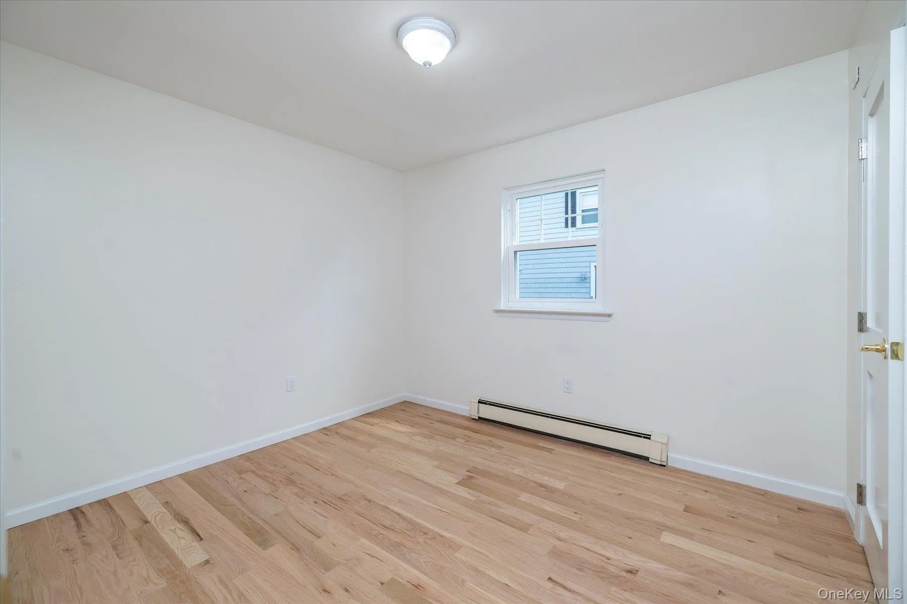 94 Centre Avenue, Hempstead, NY, 3 Bedrooms Bedrooms, 5 Rooms Rooms,1 BathroomBathrooms,Residential Lease,For Rent,Centre,0,1036617 94 Centre Avenue, Hempstead, NY, 3 Bedrooms Bedrooms, 5 Rooms Rooms,1 BathroomBathrooms,Residential Lease,For Rent,Centre,0,1036617