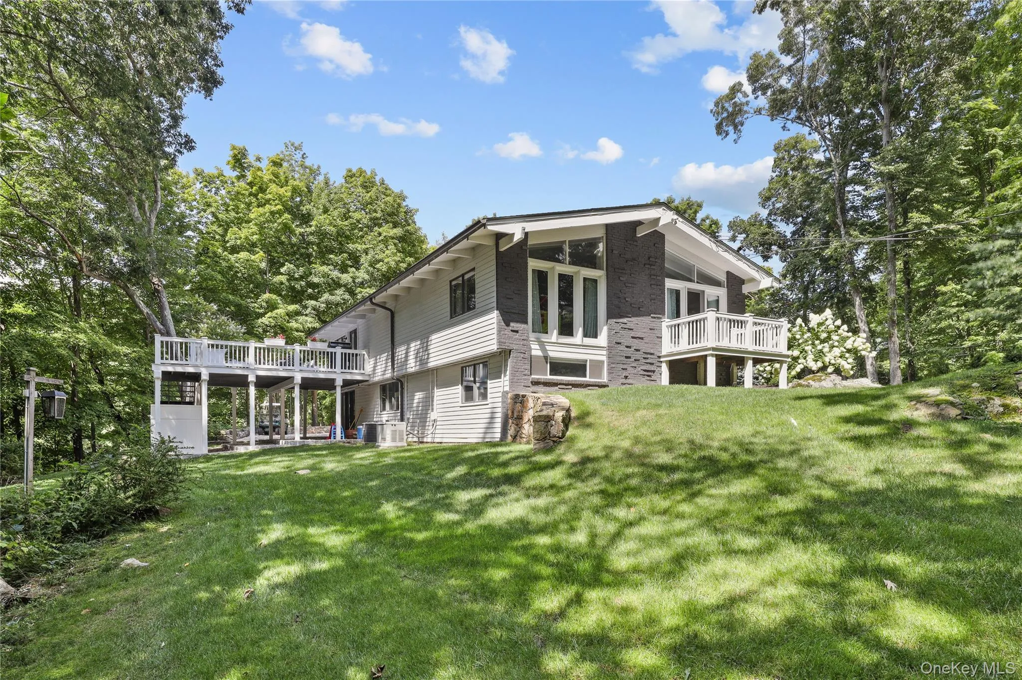 39 Lower Shad Road, Pound Ridge, NY, 4 Bedrooms Bedrooms, 8 Rooms Rooms,2 BathroomsBathrooms,Residential,For Rent,Lower Shad,0,1036619 39 Lower Shad Road, Pound Ridge, NY, 4 Bedrooms Bedrooms, 8 Rooms Rooms,2 BathroomsBathrooms,Residential,For Rent,Lower Shad,0,1036619