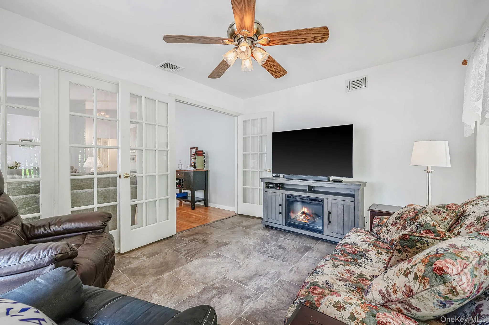 19 Sayville Court, Brookhaven, NY, 2 Bedrooms Bedrooms, 7 Rooms Rooms,2 BathroomsBathrooms,Residential,For Rent,Sayville,0,1036622 19 Sayville Court, Brookhaven, NY, 2 Bedrooms Bedrooms, 7 Rooms Rooms,2 BathroomsBathrooms,Residential,For Rent,Sayville,0,1036622
