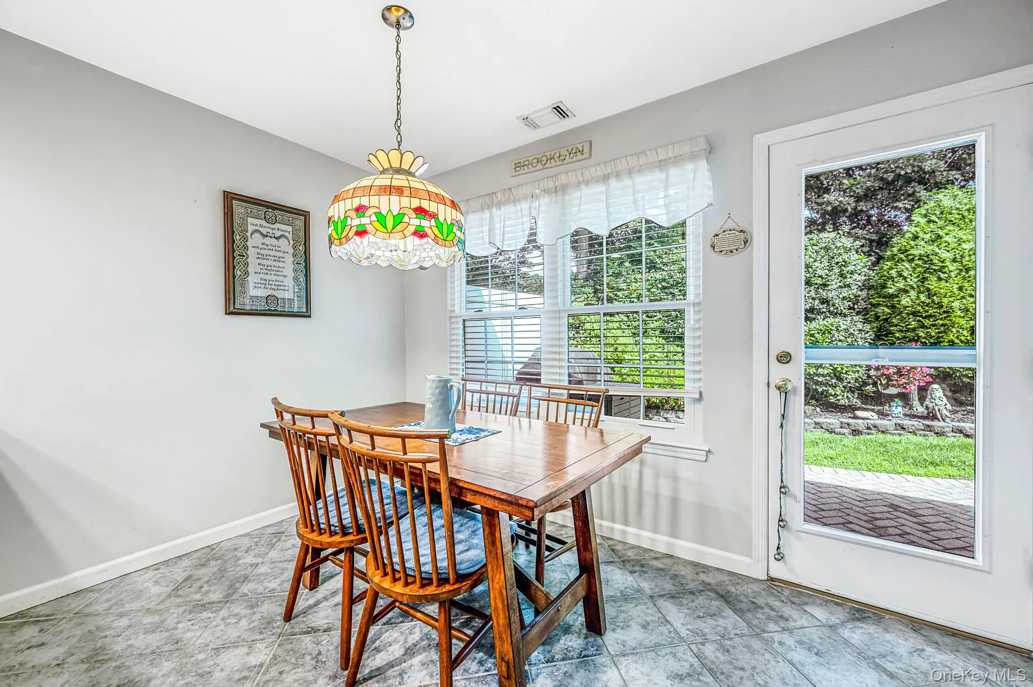 19 Sayville Court, Brookhaven, NY, 2 Bedrooms Bedrooms, 7 Rooms Rooms,2 BathroomsBathrooms,Residential,For Rent,Sayville,0,1036622 19 Sayville Court, Brookhaven, NY, 2 Bedrooms Bedrooms, 7 Rooms Rooms,2 BathroomsBathrooms,Residential,For Rent,Sayville,0,1036622
