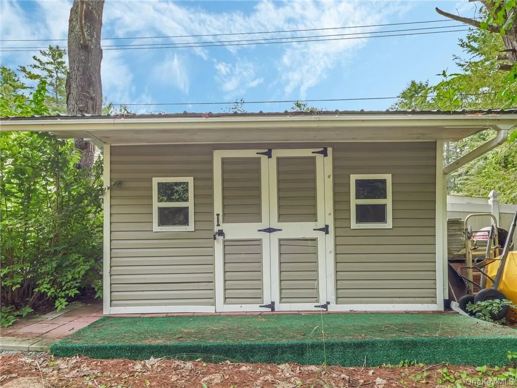 2 Hollowaty Kosak Road, Lumberland, NY, 3 Bedrooms Bedrooms, 8 Rooms Rooms,2 BathroomsBathrooms,Residential,For Rent,Hollowaty Kosak,0,1036624 2 Hollowaty Kosak Road, Lumberland, NY, 3 Bedrooms Bedrooms, 8 Rooms Rooms,2 BathroomsBathrooms,Residential,For Rent,Hollowaty Kosak,0,1036624