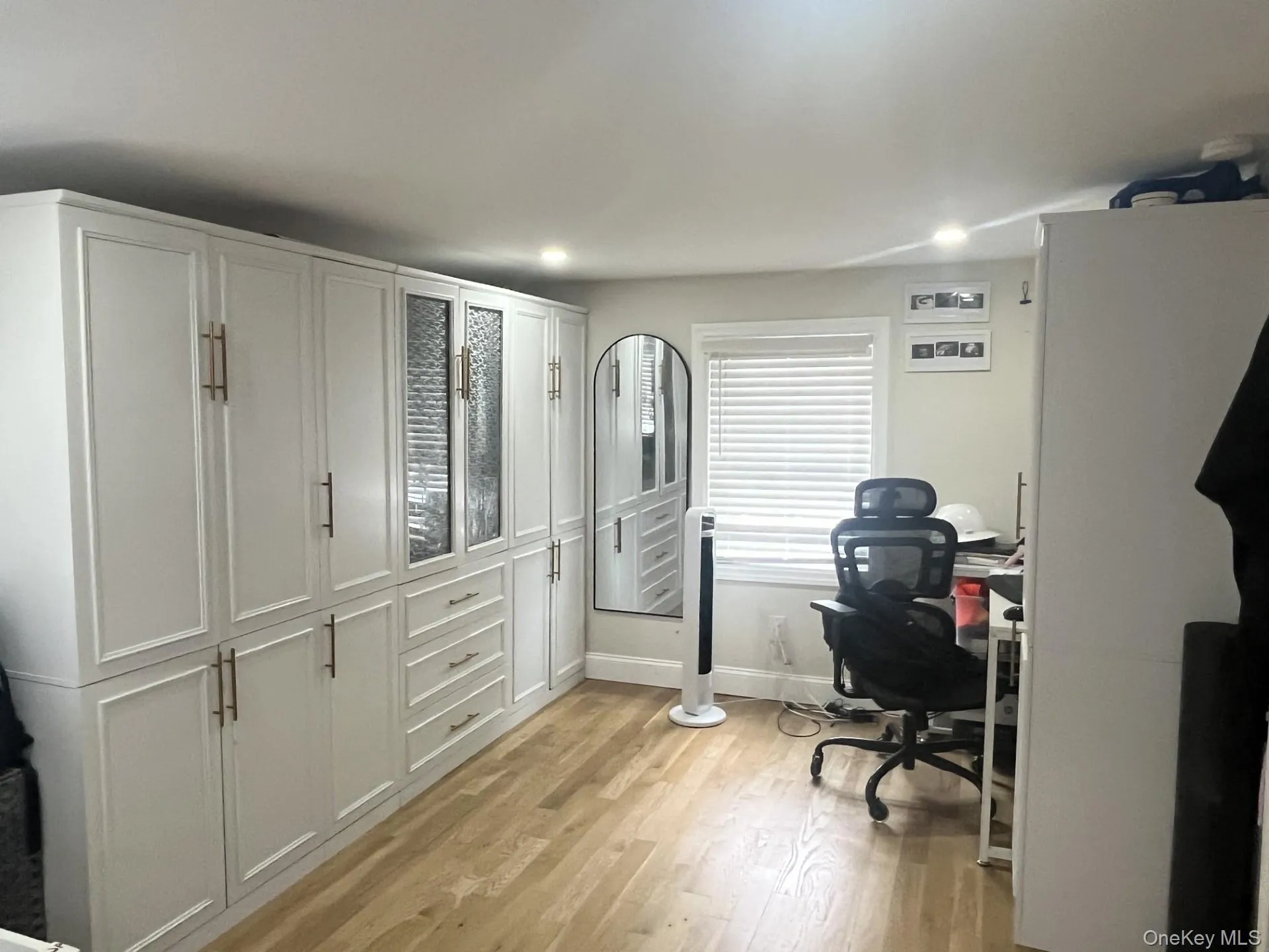 83 Woodbine Drive, Oyster Bay, NY, 4 Bedrooms Bedrooms, 8 Rooms Rooms,3 BathroomsBathrooms,Residential Lease,For Rent,Woodbine,0,1036625 83 Woodbine Drive, Oyster Bay, NY, 4 Bedrooms Bedrooms, 8 Rooms Rooms,3 BathroomsBathrooms,Residential Lease,For Rent,Woodbine,0,1036625