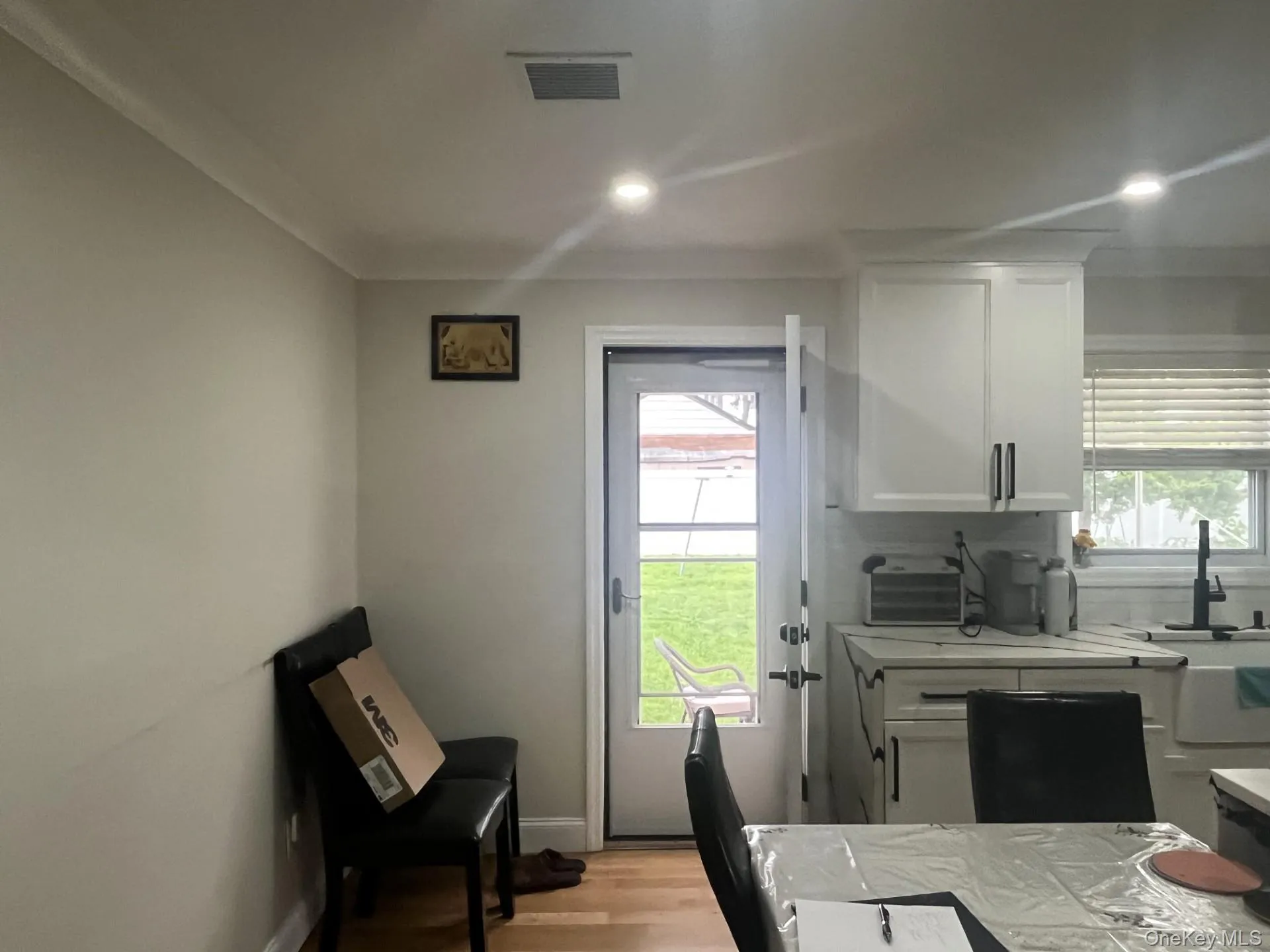 83 Woodbine Drive, Oyster Bay, NY, 4 Bedrooms Bedrooms, 8 Rooms Rooms,3 BathroomsBathrooms,Residential Lease,For Rent,Woodbine,0,1036625 83 Woodbine Drive, Oyster Bay, NY, 4 Bedrooms Bedrooms, 8 Rooms Rooms,3 BathroomsBathrooms,Residential Lease,For Rent,Woodbine,0,1036625