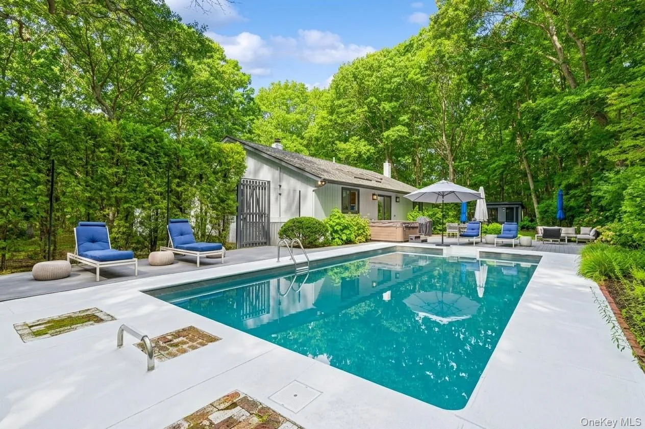 2723 Deerfield Road, Southampton, NY, 3 Bedrooms Bedrooms, 5 Rooms Rooms,3 BathroomsBathrooms,Residential,For Rent,Deerfield,0,1036626 2723 Deerfield Road, Southampton, NY, 3 Bedrooms Bedrooms, 5 Rooms Rooms,3 BathroomsBathrooms,Residential,For Rent,Deerfield,0,1036626