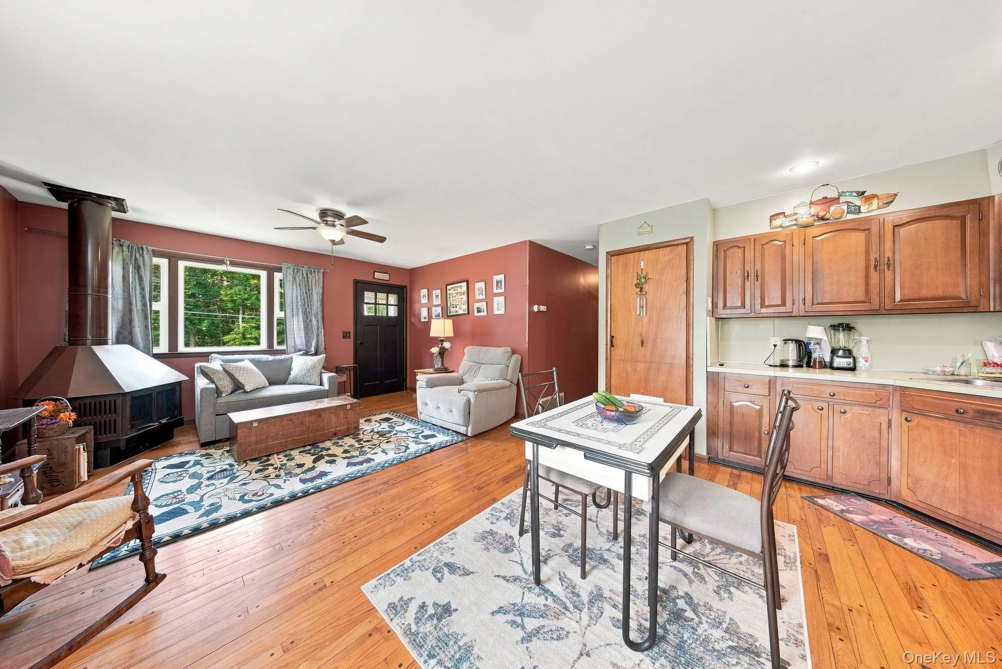 174 Taras Shevchenko Road, Lumberland, NY, 3 Bedrooms Bedrooms, 5 Rooms Rooms,1 BathroomBathrooms,Residential,For Rent,Taras Shevchenko,0,1036627 174 Taras Shevchenko Road, Lumberland, NY, 3 Bedrooms Bedrooms, 5 Rooms Rooms,1 BathroomBathrooms,Residential,For Rent,Taras Shevchenko,0,1036627