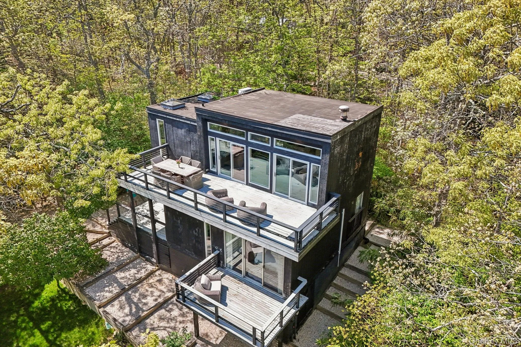 15 Elm Lane, East Hampton, NY, 2 Bedrooms Bedrooms, 10 Rooms Rooms,2 BathroomsBathrooms,Residential,For Rent,Elm,0,1036630 15 Elm Lane, East Hampton, NY, 2 Bedrooms Bedrooms, 10 Rooms Rooms,2 BathroomsBathrooms,Residential,For Rent,Elm,0,1036630