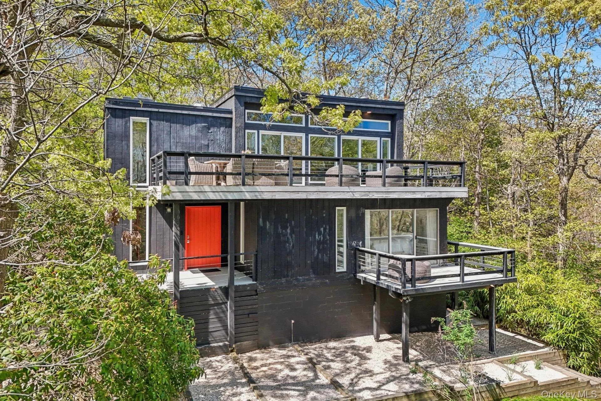 15 Elm Lane, East Hampton, NY, 2 Bedrooms Bedrooms, 10 Rooms Rooms,2 BathroomsBathrooms,Residential,For Rent,Elm,0,1036630 15 Elm Lane, East Hampton, NY, 2 Bedrooms Bedrooms, 10 Rooms Rooms,2 BathroomsBathrooms,Residential,For Rent,Elm,0,1036630