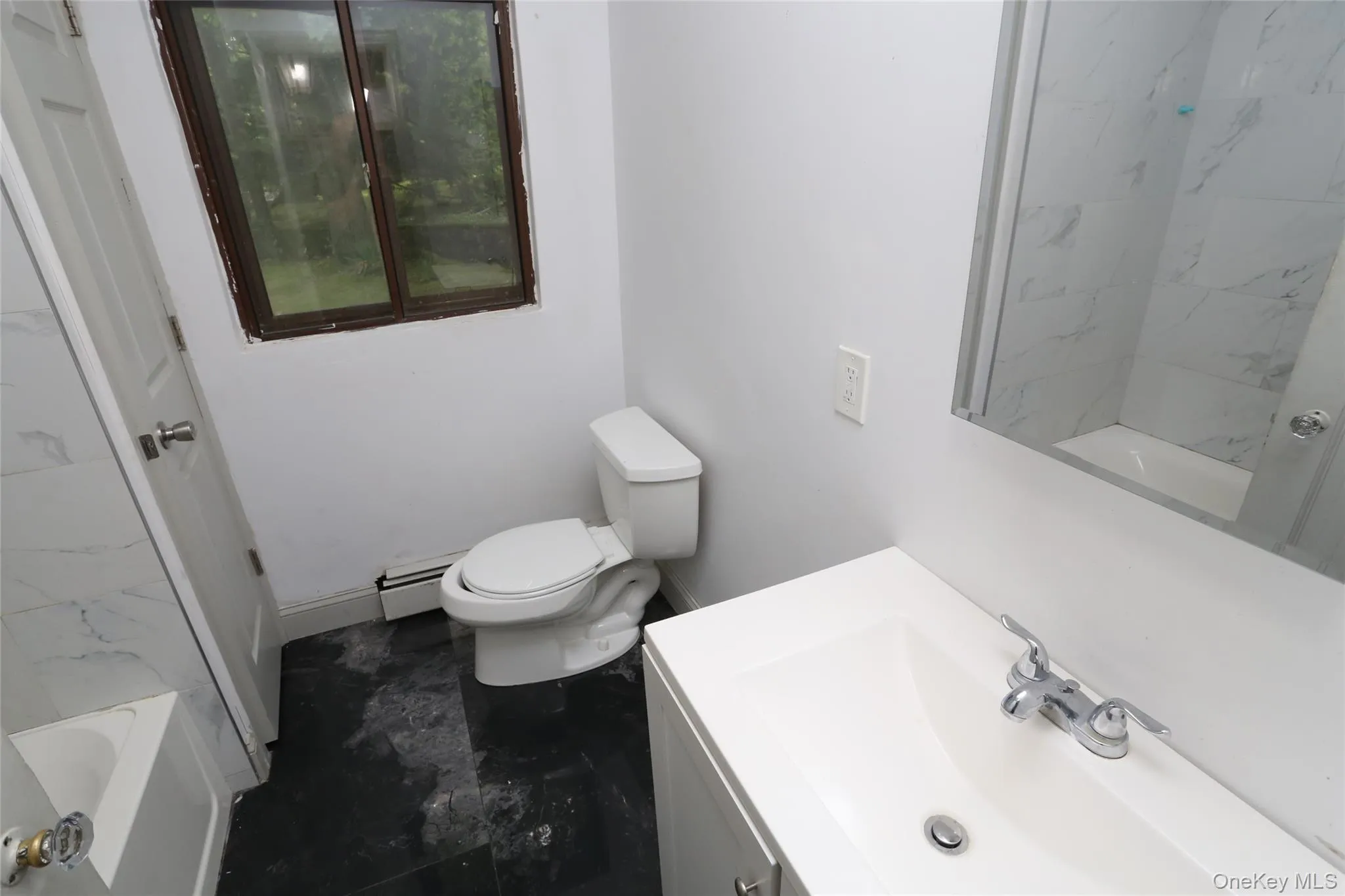 1 Sunset Drive, Ramapo, NY, 7 Bedrooms Bedrooms, 9 Rooms Rooms,3 BathroomsBathrooms,Residential,For Rent,Sunset,0,1036633 1 Sunset Drive, Ramapo, NY, 7 Bedrooms Bedrooms, 9 Rooms Rooms,3 BathroomsBathrooms,Residential,For Rent,Sunset,0,1036633