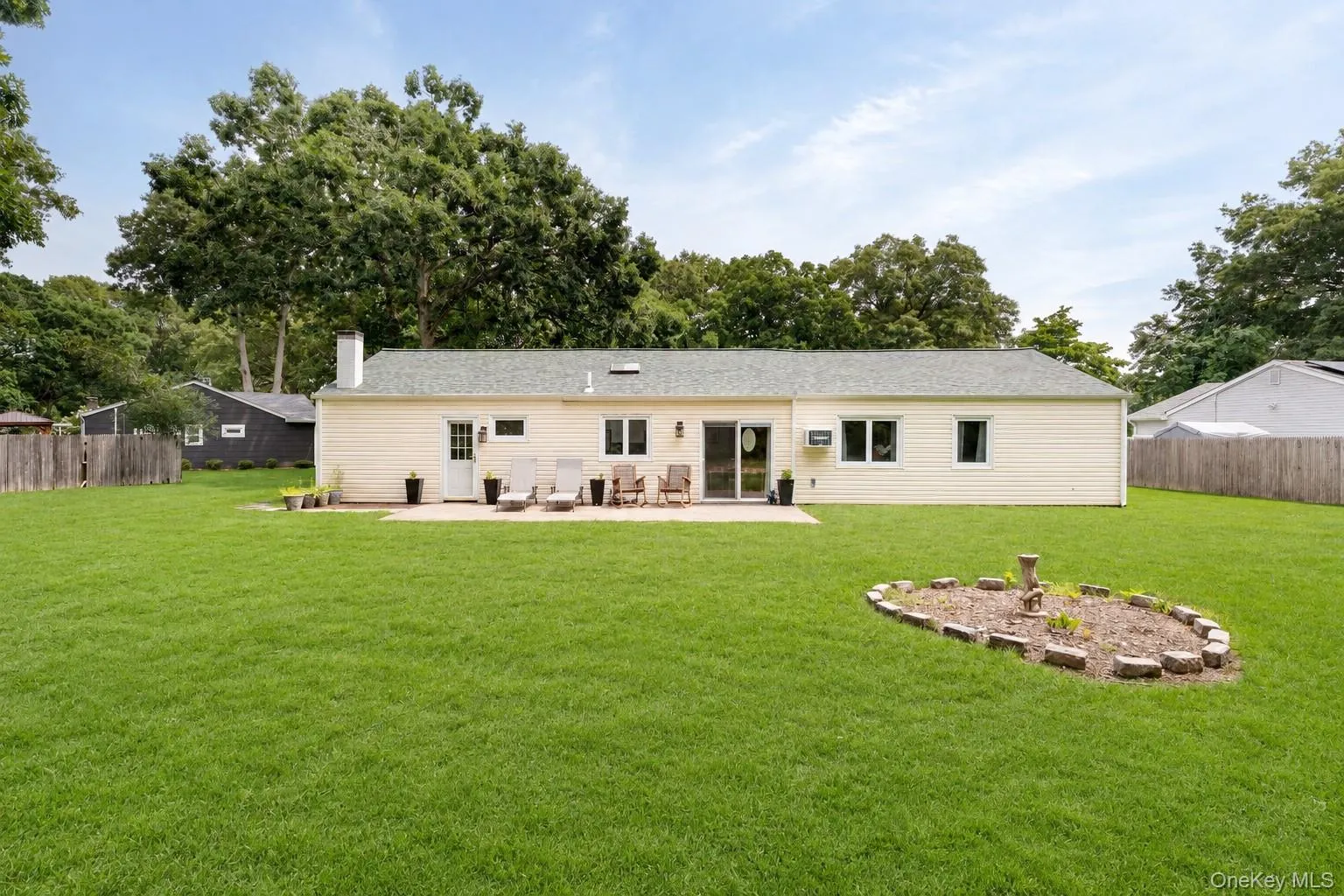 New roof replaced 1.5 year ago - grass digitally enhanced New roof replaced 1.5 year ago - grass digitally enhanced