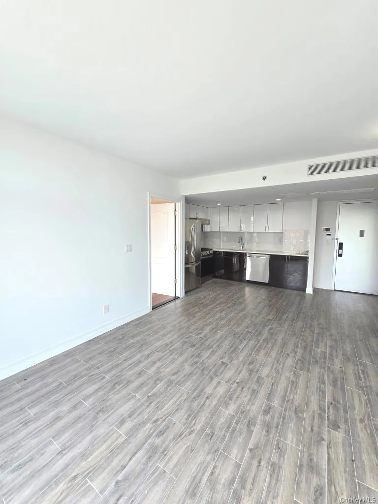 65-18 Austin Street, New York, NY, 2 Bedrooms Bedrooms, 5 Rooms Rooms,2 BathroomsBathrooms,Residential Lease,For Rent,Austin,0,1036636 65-18 Austin Street, New York, NY, 2 Bedrooms Bedrooms, 5 Rooms Rooms,2 BathroomsBathrooms,Residential Lease,For Rent,Austin,0,1036636