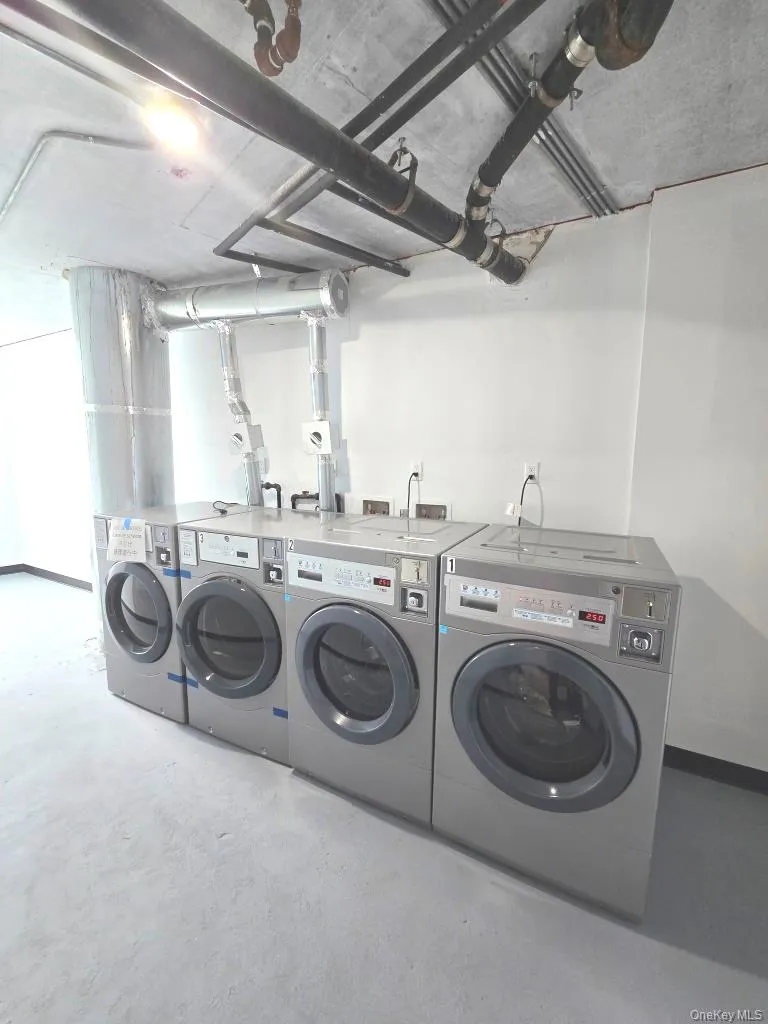 65-18 Austin Street, New York, NY, 2 Bedrooms Bedrooms, 5 Rooms Rooms,2 BathroomsBathrooms,Residential Lease,For Rent,Austin,0,1036636 65-18 Austin Street, New York, NY, 2 Bedrooms Bedrooms, 5 Rooms Rooms,2 BathroomsBathrooms,Residential Lease,For Rent,Austin,0,1036636