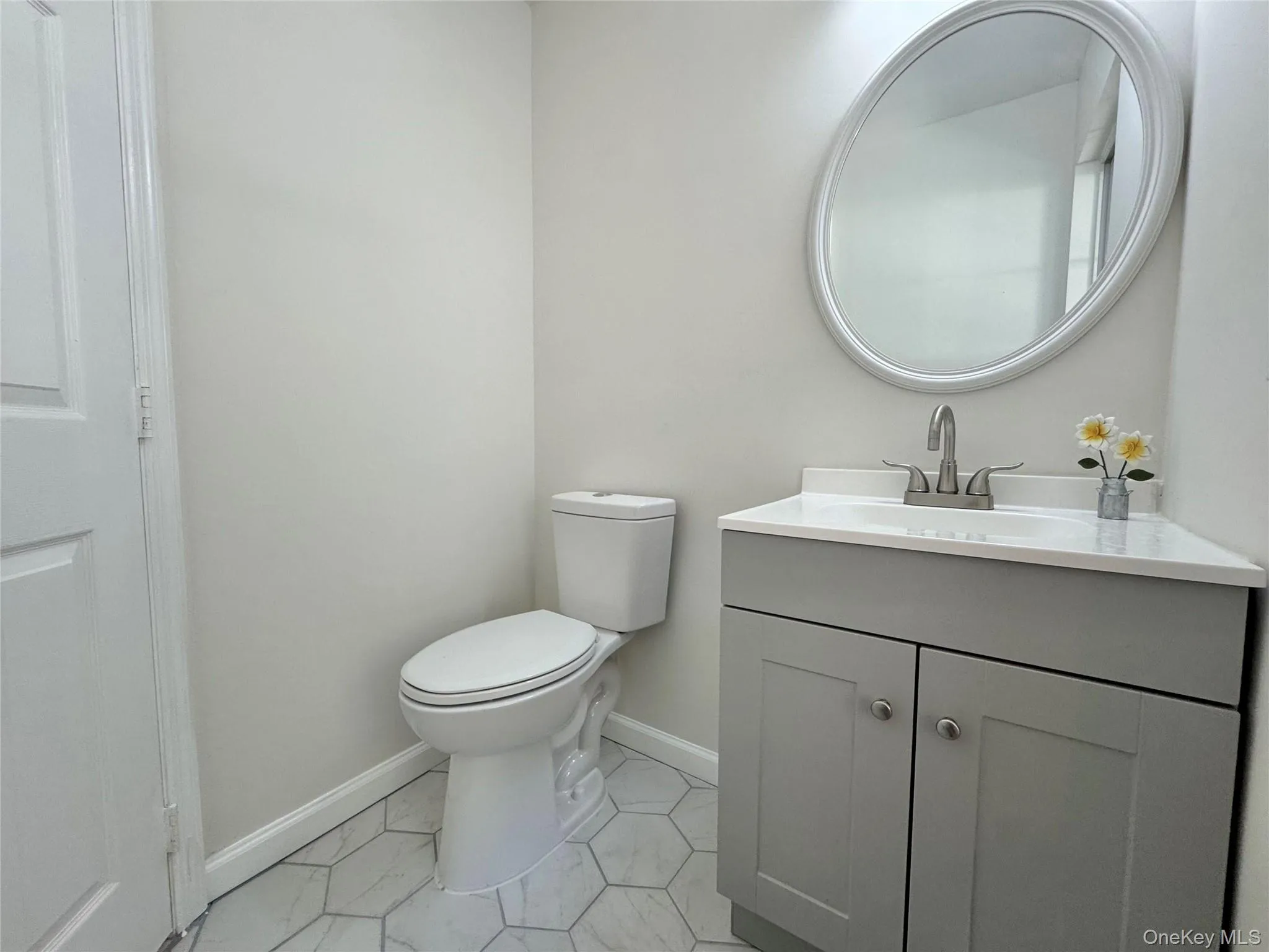 43 Commodore Circle, Brookhaven, NY, 2 Bedrooms Bedrooms, 5 Rooms Rooms,2 BathroomsBathrooms,Residential,For Rent,Commodore Circle,0,1036637 43 Commodore Circle, Brookhaven, NY, 2 Bedrooms Bedrooms, 5 Rooms Rooms,2 BathroomsBathrooms,Residential,For Rent,Commodore Circle,0,1036637