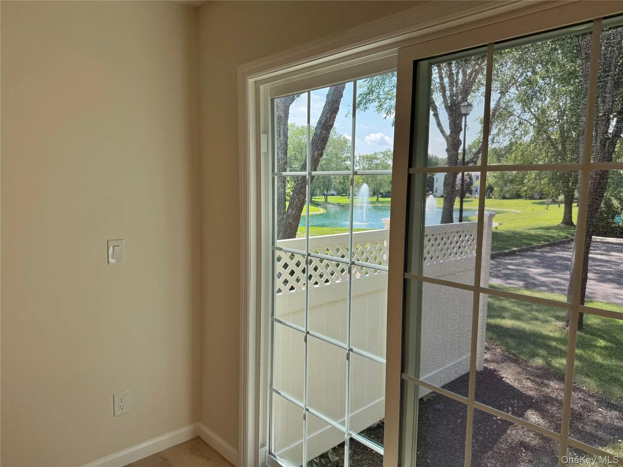 43 Commodore Circle, Brookhaven, NY, 2 Bedrooms Bedrooms, 5 Rooms Rooms,2 BathroomsBathrooms,Residential,For Rent,Commodore Circle,0,1036637 43 Commodore Circle, Brookhaven, NY, 2 Bedrooms Bedrooms, 5 Rooms Rooms,2 BathroomsBathrooms,Residential,For Rent,Commodore Circle,0,1036637