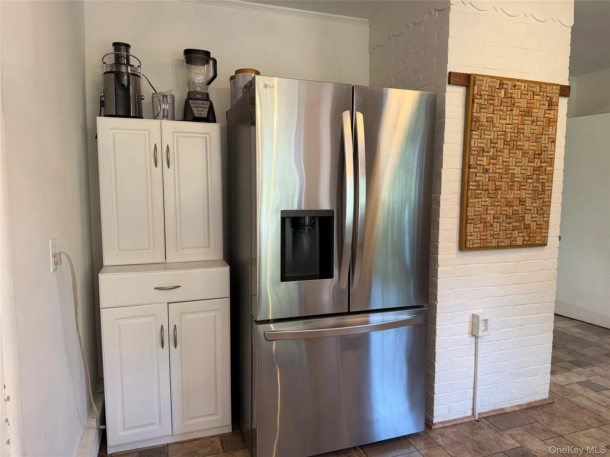 Stainless steel refrigerator Stainless steel refrigerator