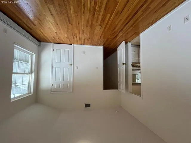 20 Edgewood Road, North Hempstead, NY, 3 Bedrooms Bedrooms, 6 Rooms Rooms,2 BathroomsBathrooms,Residential Lease,For Rent,Edgewood,0,1036641 20 Edgewood Road, North Hempstead, NY, 3 Bedrooms Bedrooms, 6 Rooms Rooms,2 BathroomsBathrooms,Residential Lease,For Rent,Edgewood,0,1036641