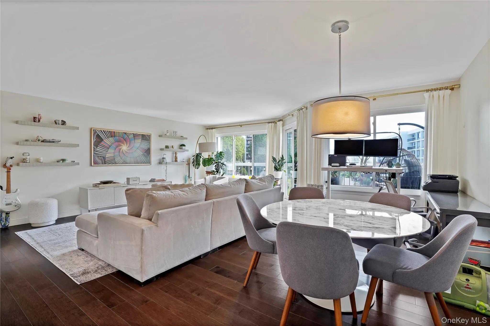 100 High Point, Greenburgh, NY, 1 Bedroom Bedrooms, 4 Rooms Rooms,1 BathroomBathrooms,Residential,For Rent,High Point,0,1036643 100 High Point, Greenburgh, NY, 1 Bedroom Bedrooms, 4 Rooms Rooms,1 BathroomBathrooms,Residential,For Rent,High Point,0,1036643