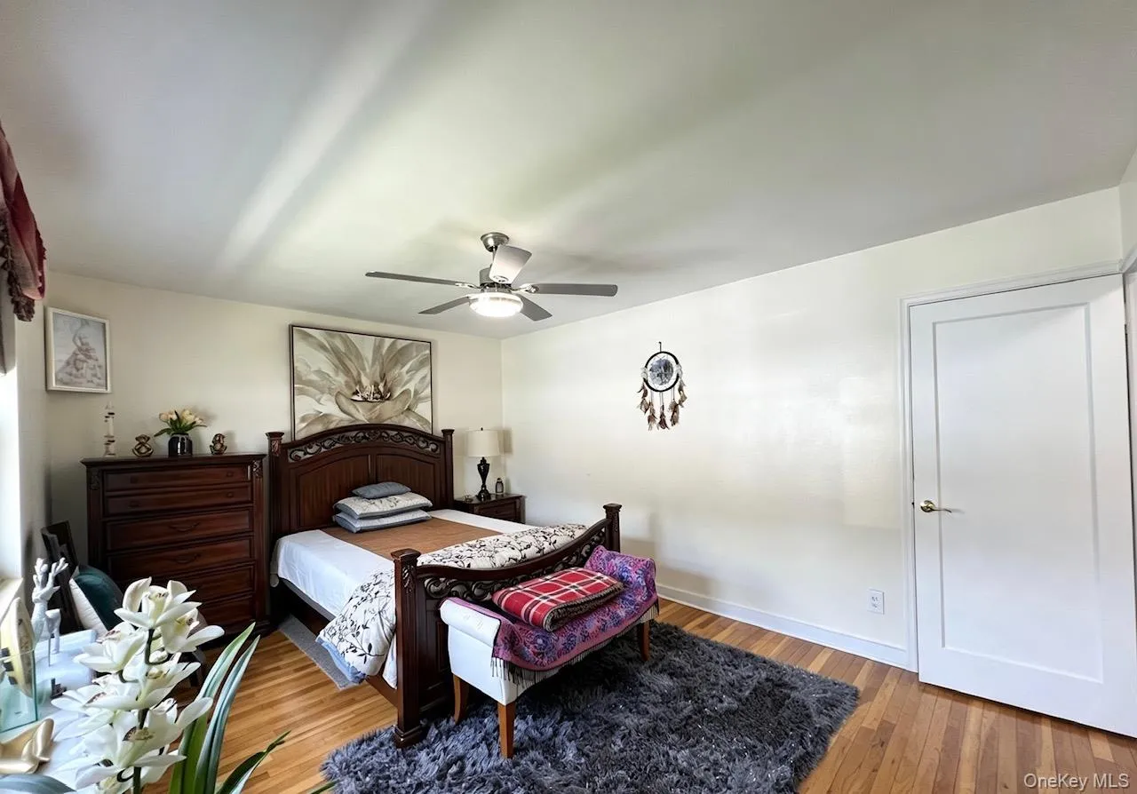 69-12 138th Street, New York, NY, 1 Bedroom Bedrooms, 4 Rooms Rooms,1 BathroomBathrooms,Residential,For Rent,138th Street,0,1036648 69-12 138th Street, New York, NY, 1 Bedroom Bedrooms, 4 Rooms Rooms,1 BathroomBathrooms,Residential,For Rent,138th Street,0,1036648