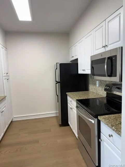 100 New Roc City Place, New Rochelle, NY, 1 Bedroom Bedrooms, 3 Rooms Rooms,1 BathroomBathrooms,Residential,For Rent,New Roc City,0,1036651 100 New Roc City Place, New Rochelle, NY, 1 Bedroom Bedrooms, 3 Rooms Rooms,1 BathroomBathrooms,Residential,For Rent,New Roc City,0,1036651