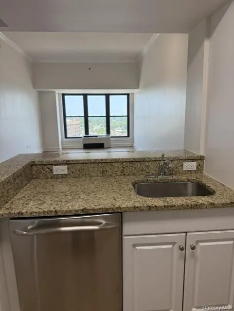 100 New Roc City Place, New Rochelle, NY, 1 Bedroom Bedrooms, 3 Rooms Rooms,1 BathroomBathrooms,Residential,For Rent,New Roc City,0,1036651 100 New Roc City Place, New Rochelle, NY, 1 Bedroom Bedrooms, 3 Rooms Rooms,1 BathroomBathrooms,Residential,For Rent,New Roc City,0,1036651