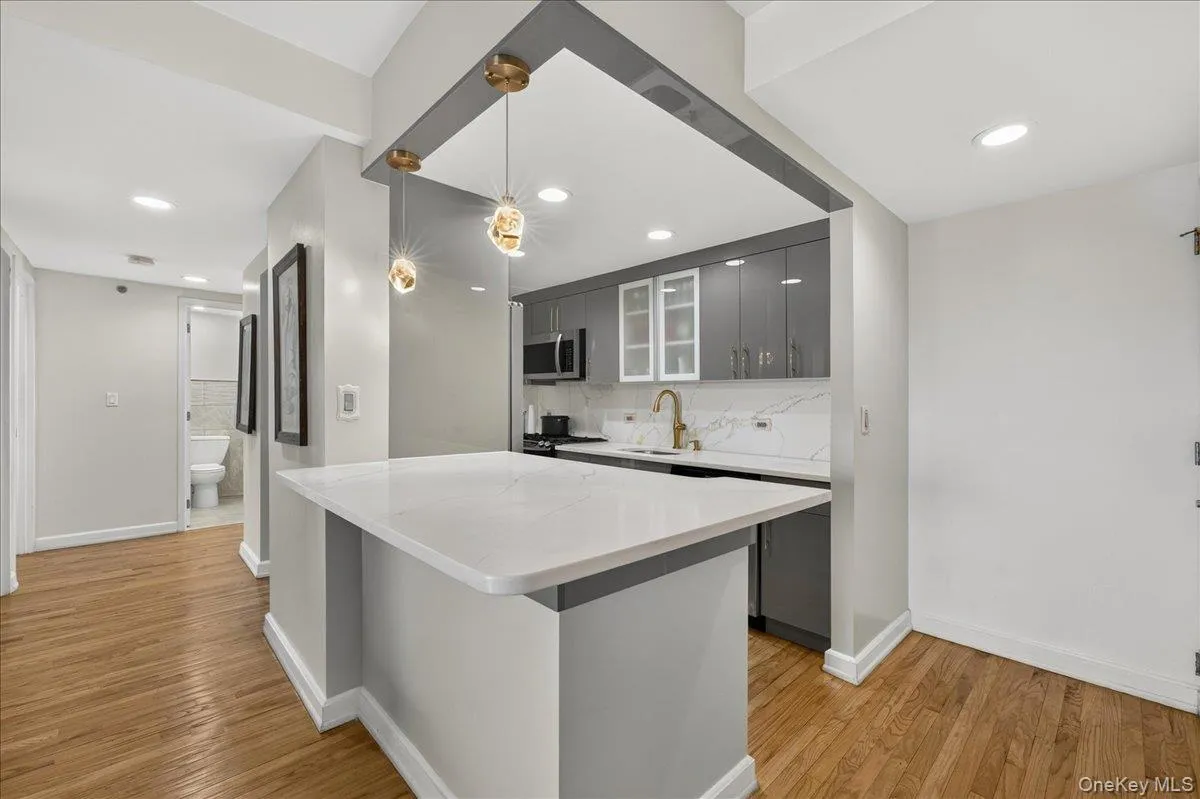 775 Lafayette Avenue, New York, NY, 2 Bedrooms Bedrooms, 4 Rooms Rooms,1 BathroomBathrooms,Residential,For Rent,Lafayette,0,1036654 775 Lafayette Avenue, New York, NY, 2 Bedrooms Bedrooms, 4 Rooms Rooms,1 BathroomBathrooms,Residential,For Rent,Lafayette,0,1036654