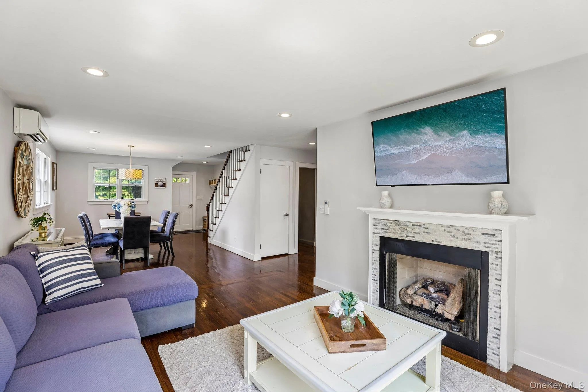 76 Highfield Avenue, North Hempstead, NY, 4 Bedrooms Bedrooms, 6 Rooms Rooms,2 BathroomsBathrooms,Residential,For Rent,Highfield,0,1036655 76 Highfield Avenue, North Hempstead, NY, 4 Bedrooms Bedrooms, 6 Rooms Rooms,2 BathroomsBathrooms,Residential,For Rent,Highfield,0,1036655