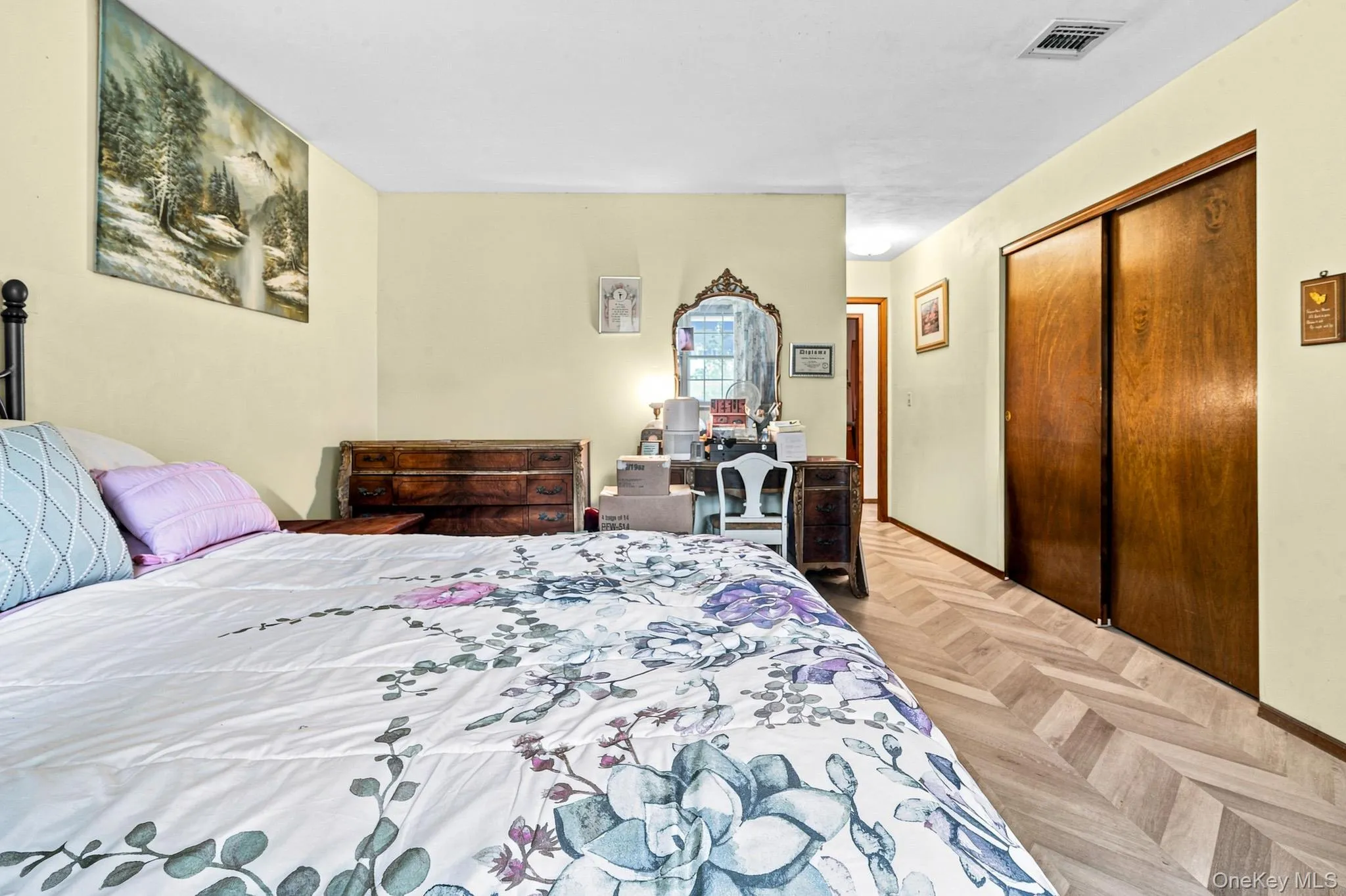 40 Glenridge Avenue, Brookhaven, NY, 3 Bedrooms Bedrooms, 7 Rooms Rooms,2 BathroomsBathrooms,Residential,For Rent,Glenridge,0,1036659 40 Glenridge Avenue, Brookhaven, NY, 3 Bedrooms Bedrooms, 7 Rooms Rooms,2 BathroomsBathrooms,Residential,For Rent,Glenridge,0,1036659