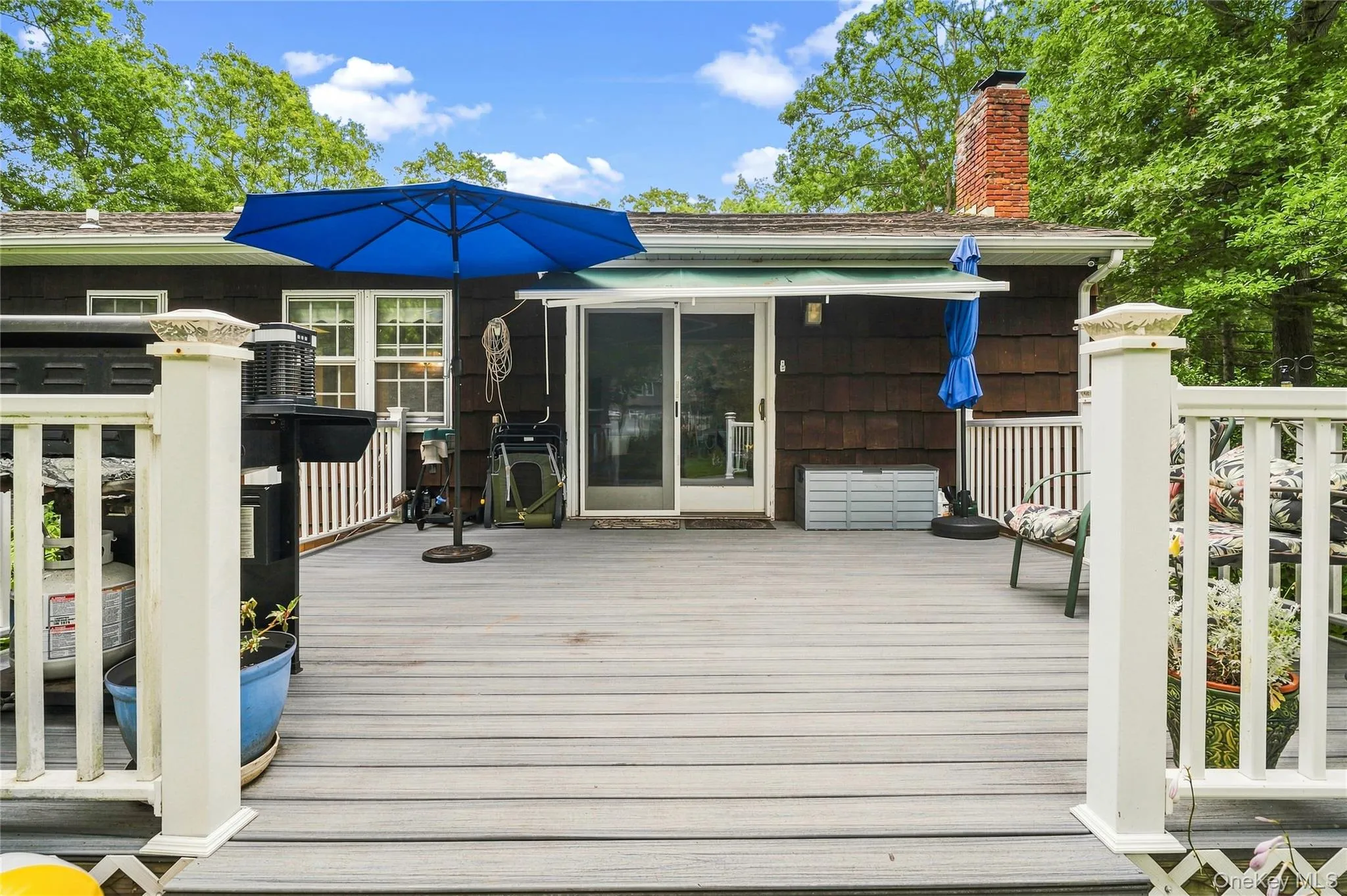 40 Glenridge Avenue, Brookhaven, NY, 3 Bedrooms Bedrooms, 7 Rooms Rooms,2 BathroomsBathrooms,Residential,For Rent,Glenridge,0,1036659 40 Glenridge Avenue, Brookhaven, NY, 3 Bedrooms Bedrooms, 7 Rooms Rooms,2 BathroomsBathrooms,Residential,For Rent,Glenridge,0,1036659