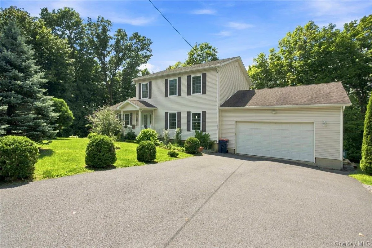 36 Hillside Avenue, Dover, NY, 3 Bedrooms Bedrooms, 8 Rooms Rooms,2 BathroomsBathrooms,Residential,For Rent,Hillside,0,1036661 36 Hillside Avenue, Dover, NY, 3 Bedrooms Bedrooms, 8 Rooms Rooms,2 BathroomsBathrooms,Residential,For Rent,Hillside,0,1036661