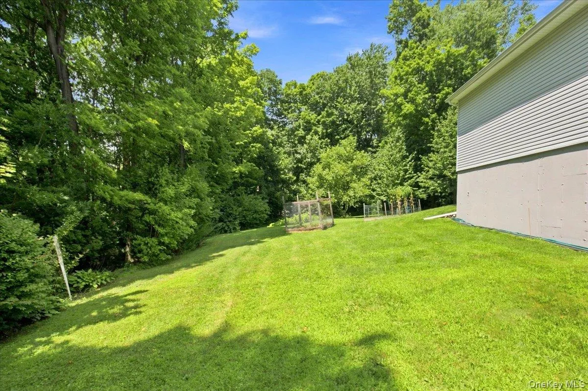 36 Hillside Avenue, Dover, NY, 3 Bedrooms Bedrooms, 8 Rooms Rooms,2 BathroomsBathrooms,Residential,For Rent,Hillside,0,1036661 36 Hillside Avenue, Dover, NY, 3 Bedrooms Bedrooms, 8 Rooms Rooms,2 BathroomsBathrooms,Residential,For Rent,Hillside,0,1036661