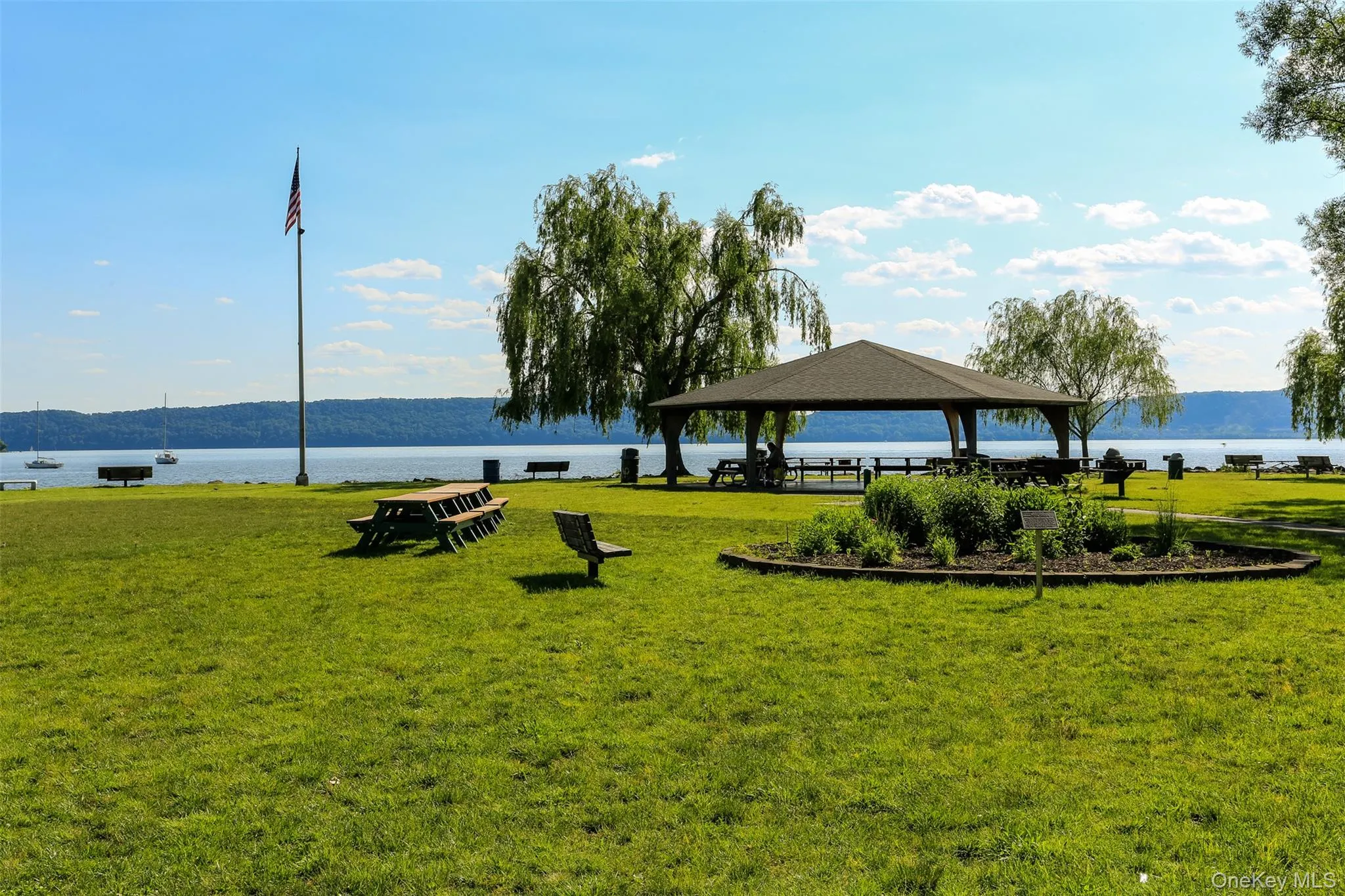 601 Half Moon Bay Drive, Cortlandt, NY, 1 Bedroom Bedrooms, 4 Rooms Rooms,1 BathroomBathrooms,Residential,For Rent,Half Moon Bay,0,1036662 601 Half Moon Bay Drive, Cortlandt, NY, 1 Bedroom Bedrooms, 4 Rooms Rooms,1 BathroomBathrooms,Residential,For Rent,Half Moon Bay,0,1036662