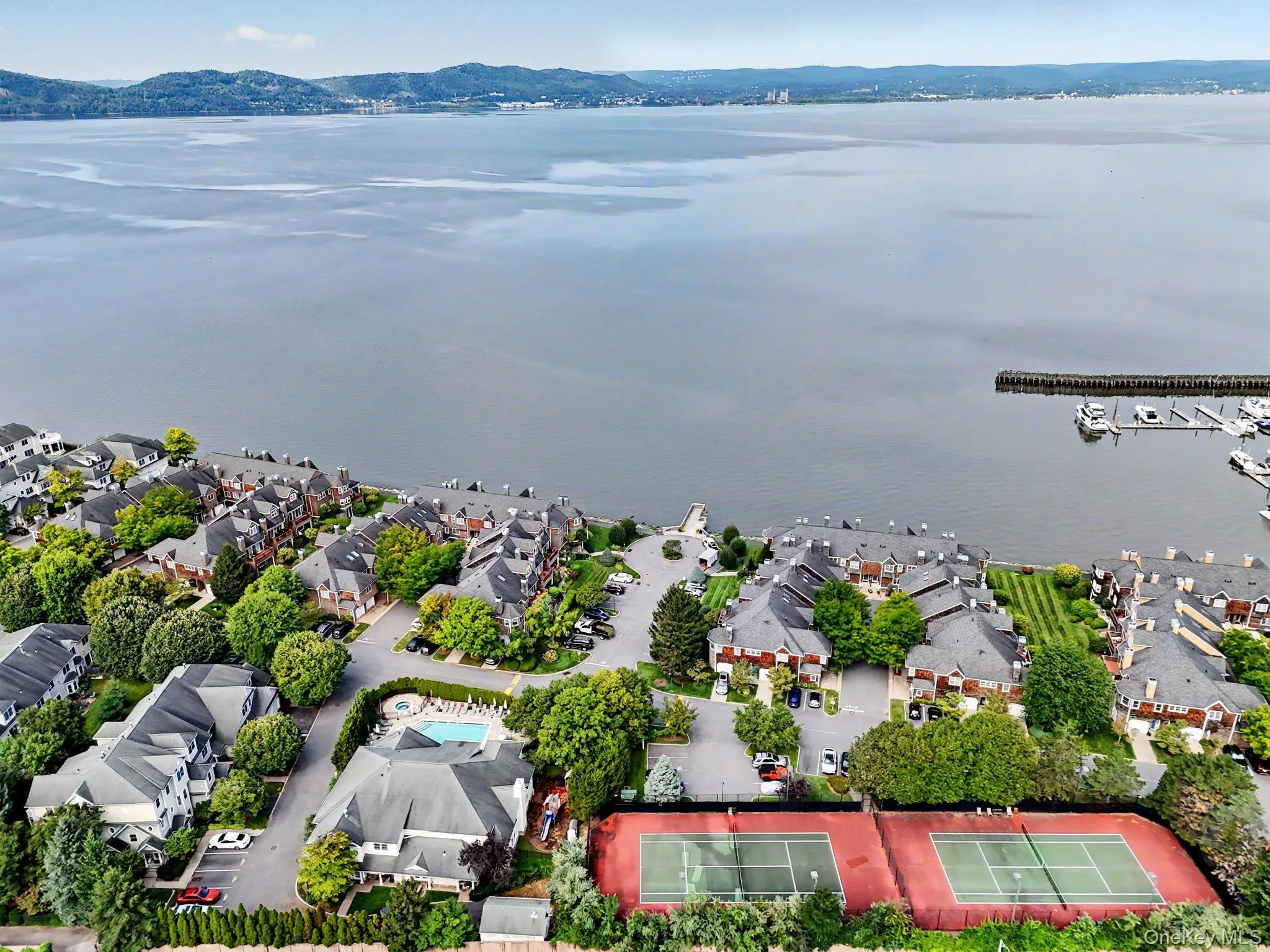 601 Half Moon Bay Drive, Cortlandt, NY, 1 Bedroom Bedrooms, 4 Rooms Rooms,1 BathroomBathrooms,Residential,For Rent,Half Moon Bay,0,1036662 601 Half Moon Bay Drive, Cortlandt, NY, 1 Bedroom Bedrooms, 4 Rooms Rooms,1 BathroomBathrooms,Residential,For Rent,Half Moon Bay,0,1036662