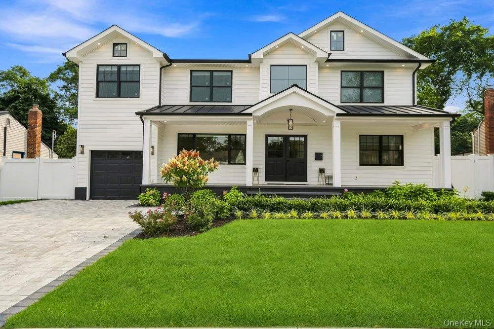 8 Allison Drive, Oyster Bay, NY, 5 Bedrooms Bedrooms, 9 Rooms Rooms,5 BathroomsBathrooms,Residential,For Rent,Allison,0,1036664 8 Allison Drive, Oyster Bay, NY, 5 Bedrooms Bedrooms, 9 Rooms Rooms,5 BathroomsBathrooms,Residential,For Rent,Allison,0,1036664