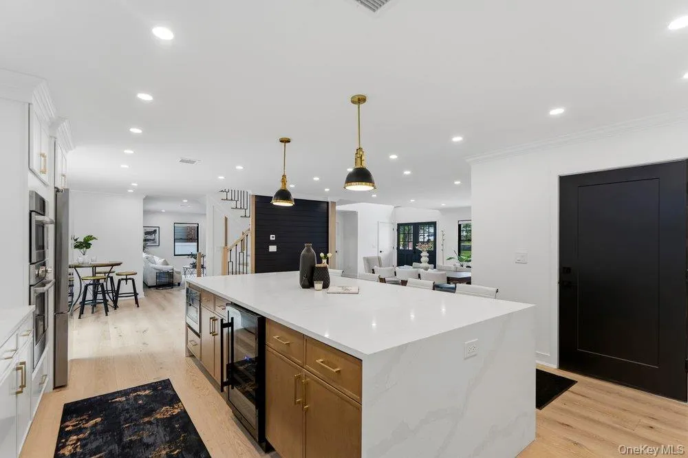 8 Allison Drive, Oyster Bay, NY, 5 Bedrooms Bedrooms, 9 Rooms Rooms,5 BathroomsBathrooms,Residential,For Rent,Allison,0,1036664 8 Allison Drive, Oyster Bay, NY, 5 Bedrooms Bedrooms, 9 Rooms Rooms,5 BathroomsBathrooms,Residential,For Rent,Allison,0,1036664