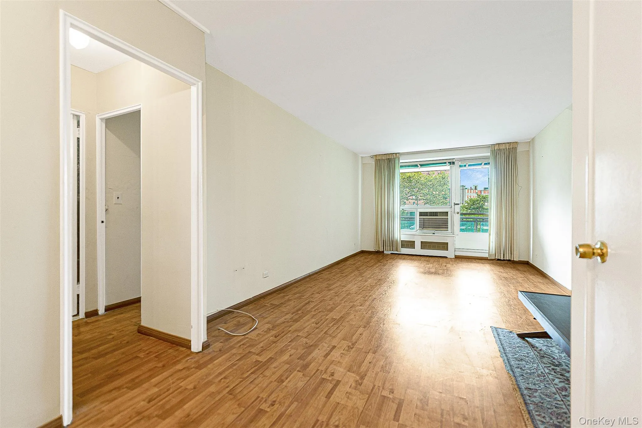 97-37 63rd Road, New York, NY, 1 Bedroom Bedrooms, 4 Rooms Rooms,1 BathroomBathrooms,Residential,For Rent,63rd,0,1036665 97-37 63rd Road, New York, NY, 1 Bedroom Bedrooms, 4 Rooms Rooms,1 BathroomBathrooms,Residential,For Rent,63rd,0,1036665