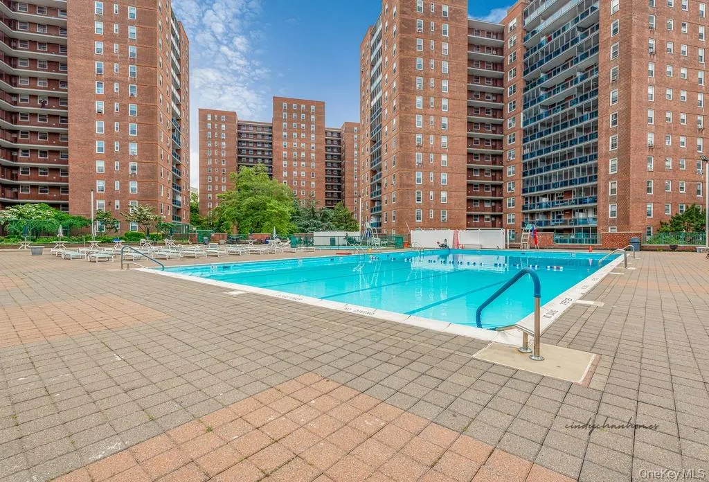 97-37 63rd Road, New York, NY, 1 Bedroom Bedrooms, 4 Rooms Rooms,1 BathroomBathrooms,Residential,For Rent,63rd,0,1036665 97-37 63rd Road, New York, NY, 1 Bedroom Bedrooms, 4 Rooms Rooms,1 BathroomBathrooms,Residential,For Rent,63rd,0,1036665