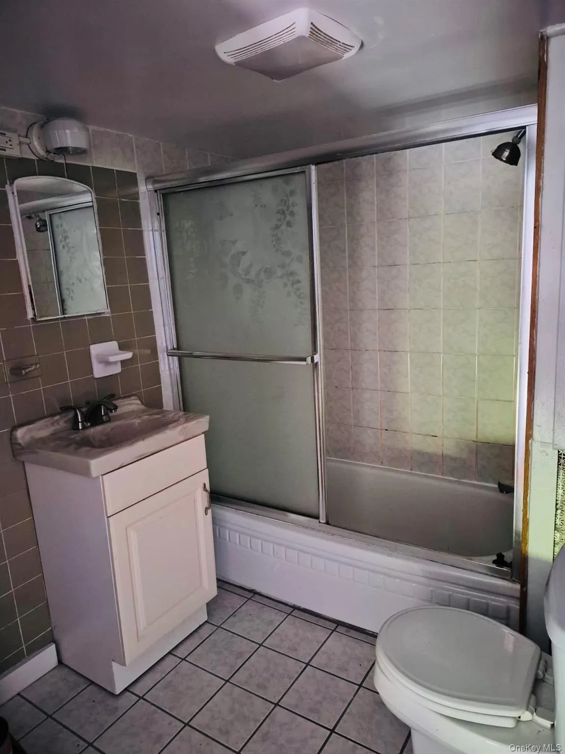 12 Cliff Street, Beacon, NY, 1 Bedroom Bedrooms, 4 Rooms Rooms,1 BathroomBathrooms,Residential Lease,For Rent,Cliff,0,1036667 12 Cliff Street, Beacon, NY, 1 Bedroom Bedrooms, 4 Rooms Rooms,1 BathroomBathrooms,Residential Lease,For Rent,Cliff,0,1036667