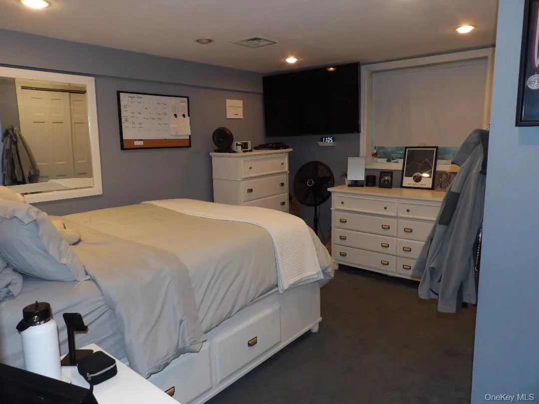 10 George Hill Road, Brookhaven, NY, 4 Bedrooms Bedrooms, 8 Rooms Rooms,2 BathroomsBathrooms,Residential,For Rent,George Hill,0,1036668 10 George Hill Road, Brookhaven, NY, 4 Bedrooms Bedrooms, 8 Rooms Rooms,2 BathroomsBathrooms,Residential,For Rent,George Hill,0,1036668